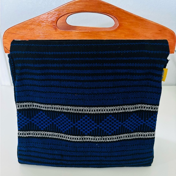 Made in Mexico Hand made Woven bag with Wood handle - New - Picture 2 of 10
